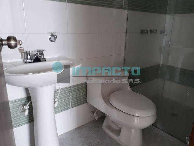 SE ARRIENDA APARTAMENTO EN CALASANIA COD 11255