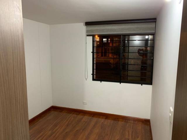 MADRID, PRODESA PARAMILLO, ARRIENDO, 1 PISO, ESTRENAR, PARQUEADERO PROPIO.