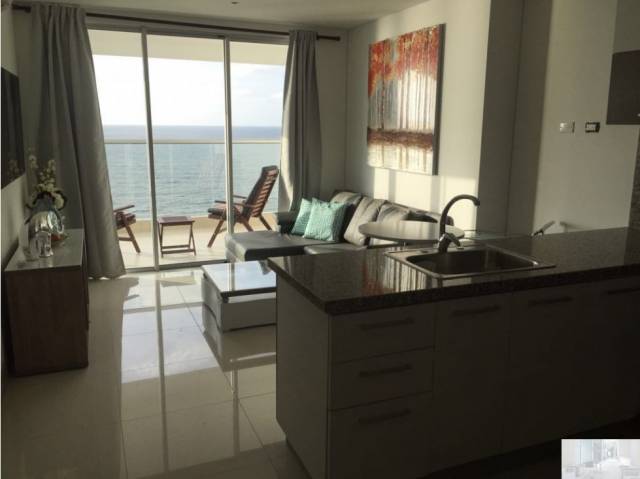 VENTA DE APARTAMENTO EN CARTAGENA FRENTE AL MAR