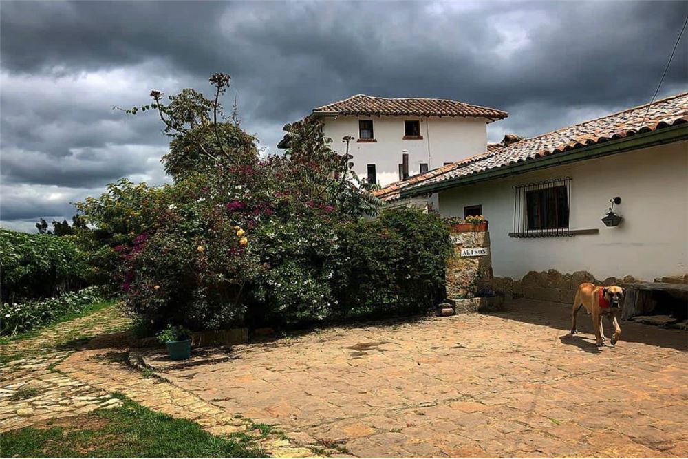 Finca en La Calera Uso Agricola e Industrial