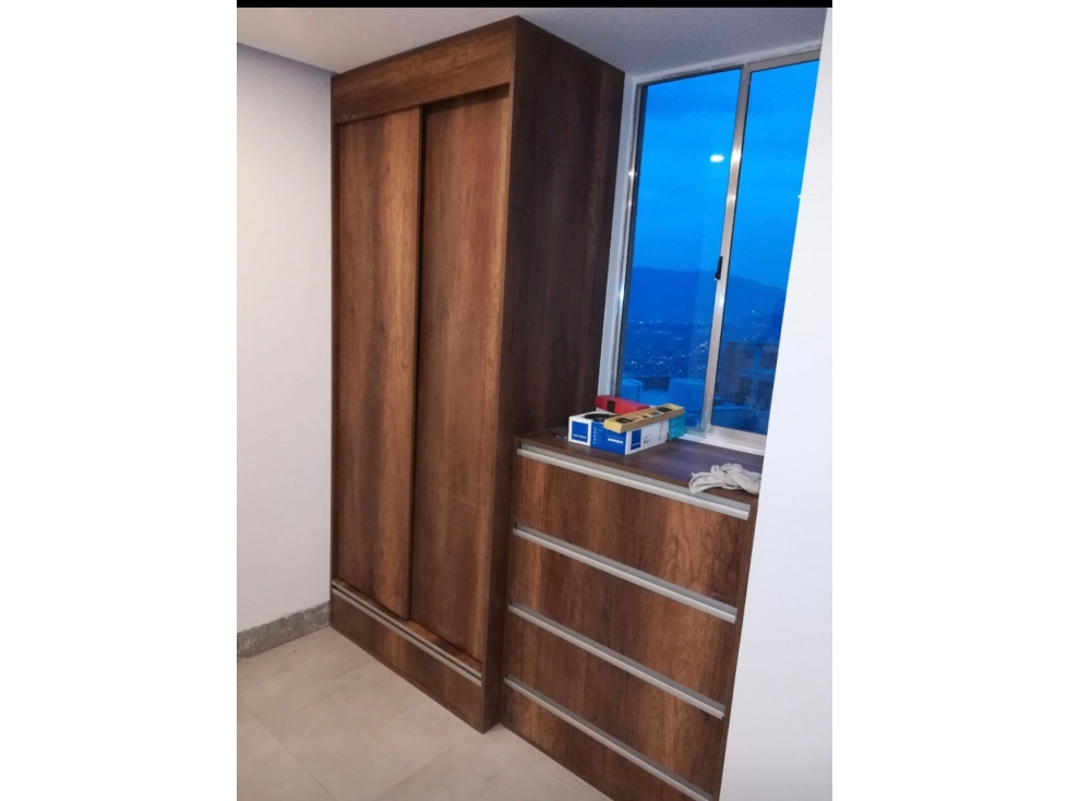 VENDO APARTAMENTO EN ROBLEDO - PAJARITO