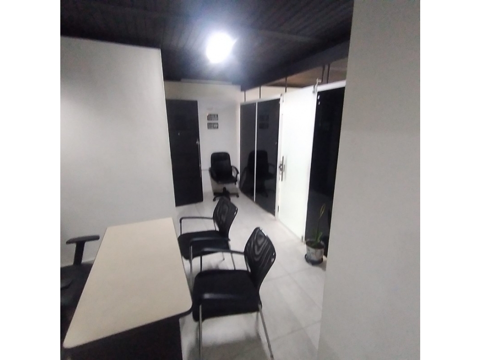 Oficina en arriendo Medellin Sector San Diego