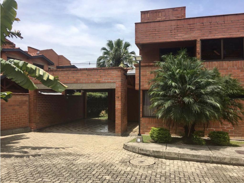 Venta de Casa en el Tesoro, Poblado