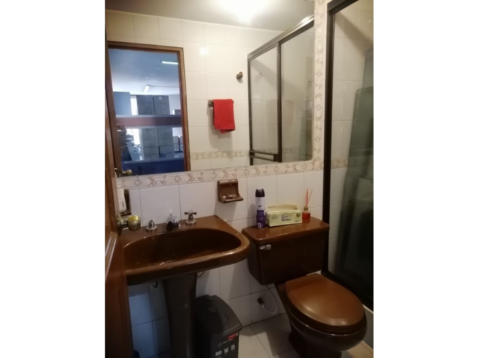 Se vende oficina Amoblada Normandía