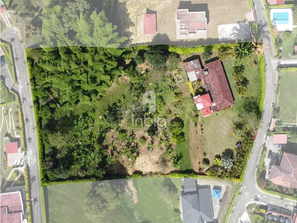 VENTA DE ESPECTACULAR CASA DE CAMPO EN CALARCÁ, QUINDÍO