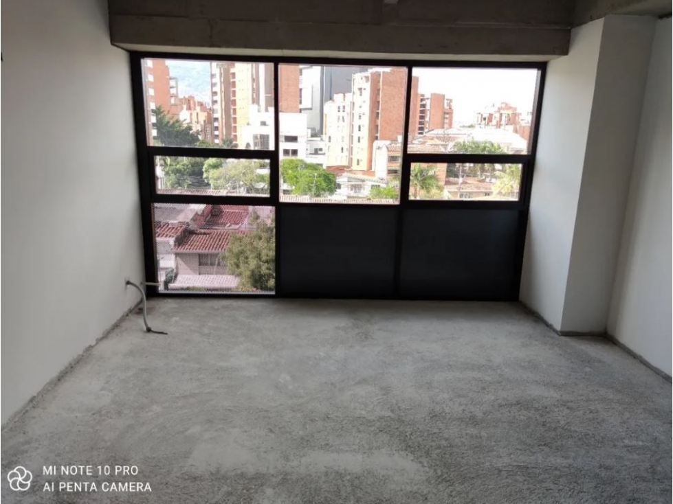 Venta de Oficina Nueva Sector Laureles