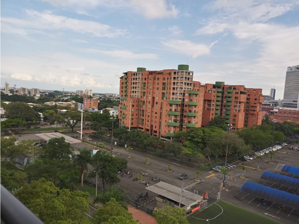 MIRADOR DE CHIPICHAPE VENDO AMPLIO APARTAMENTO NORTE CALI