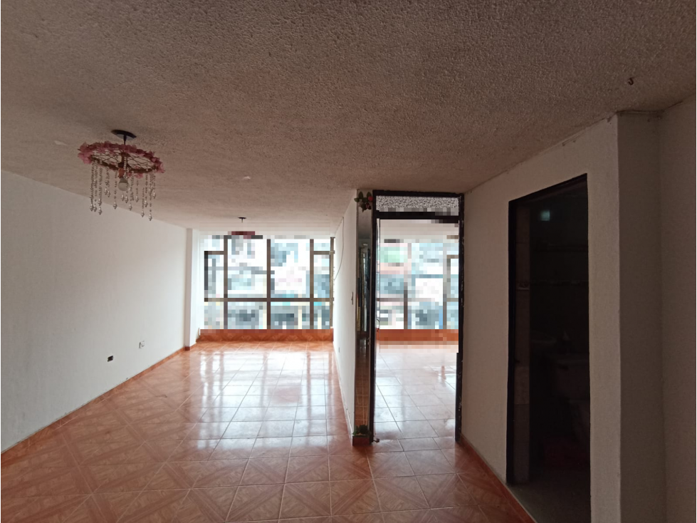 LOCAL EN ARRIENDO EN BOSA BRASIL