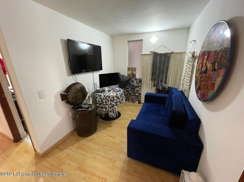 Apartamento en  Gran Granada CO: 22-1428