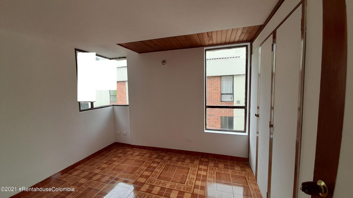 Apartamento en  Granada Norte COD: 22-1351