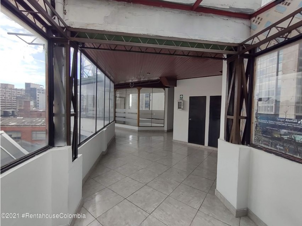 Arriendo Comercial en  Veracruz(Bogota) C.C 22-1664