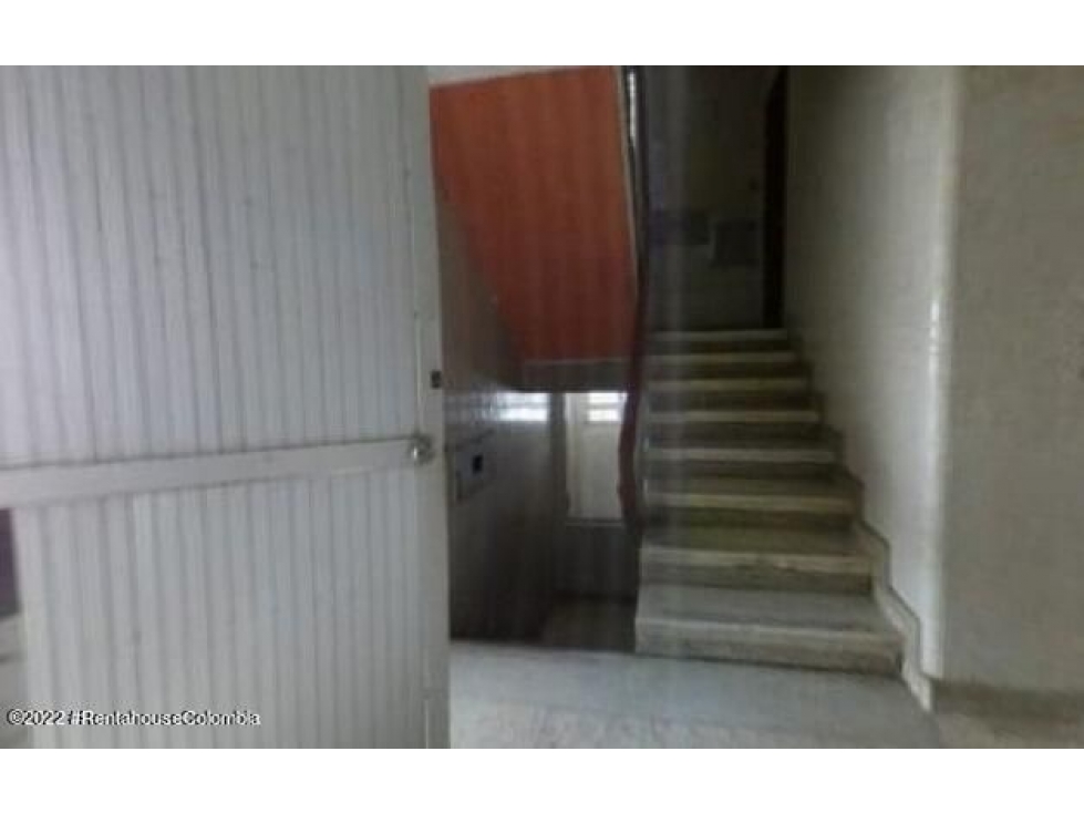 Vendo Comercial en  Brisas del Norte M.C22-2563