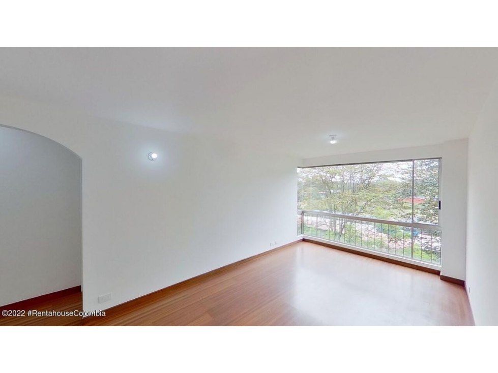 Apartamento en  Mirandela(Bogota) RAH CO: 22-3052