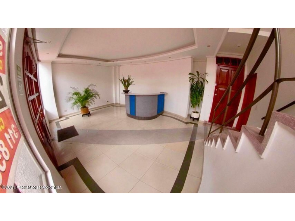 Arriendo Comercial en  El Contador(Bogota) C.C 22-371