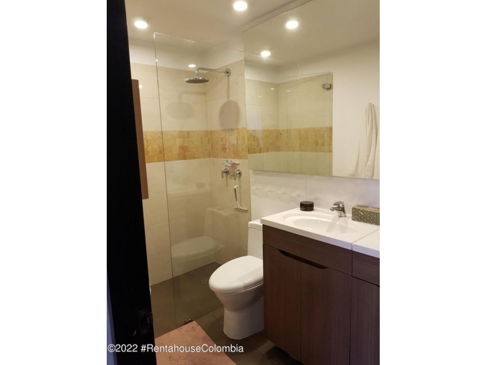 Apartamento en  Bosque Calderon RAH CO: 22-2123