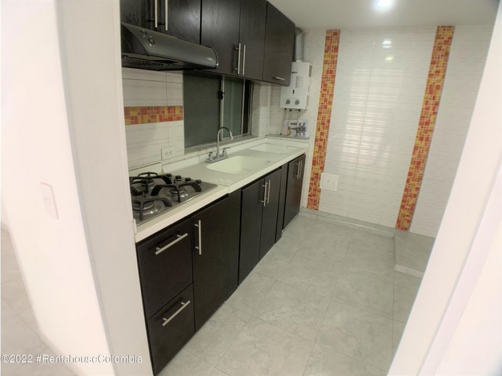 Apartamento en  Ciudad Bolivar RAH CO: 23-807