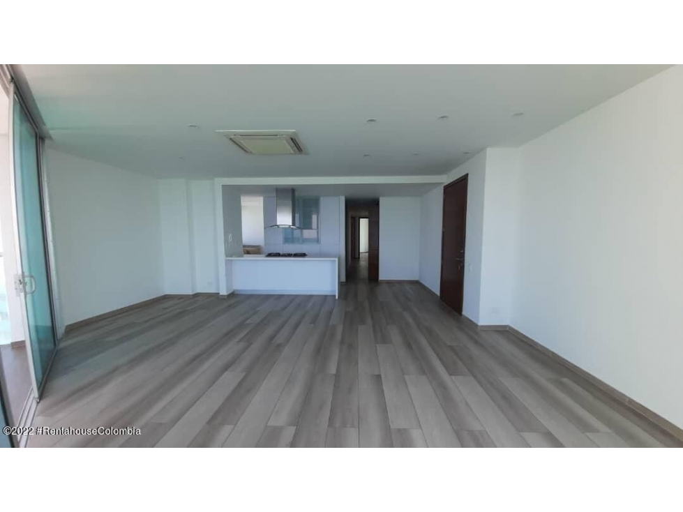 Apartamento en  Bocagrande RAH CO: 23-1007