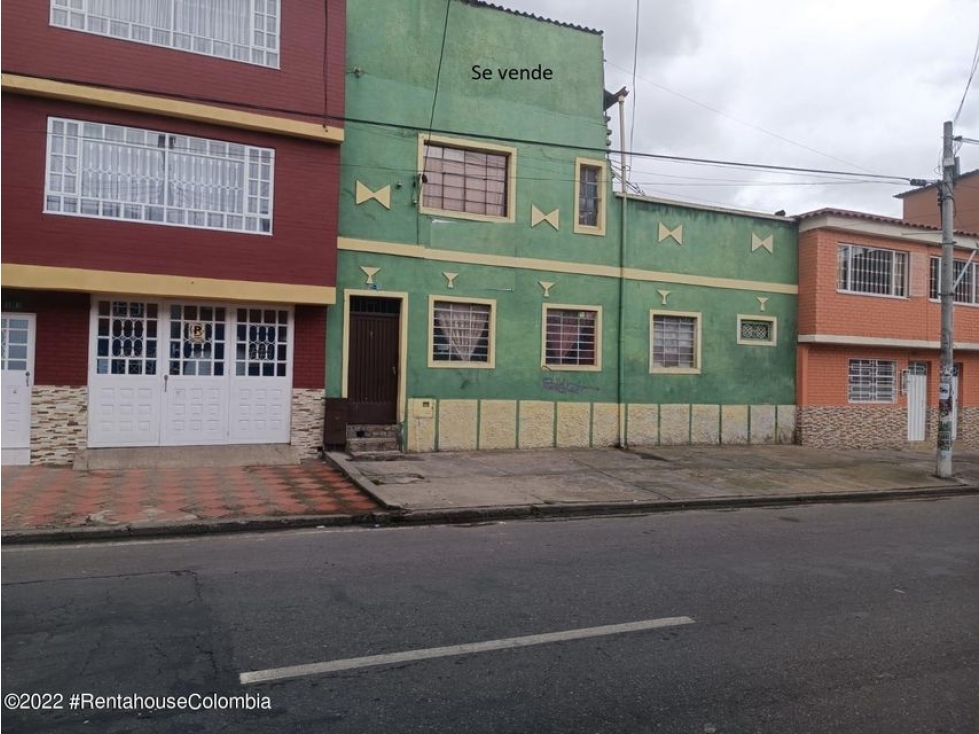 Lote en  Santa Lucia(Bogota) RAH CO: 23-1015