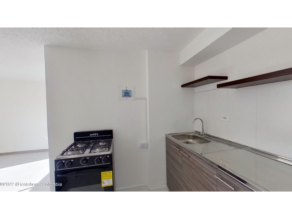 Apartamento en  Hogares Soacha RAH CO: 23-1185