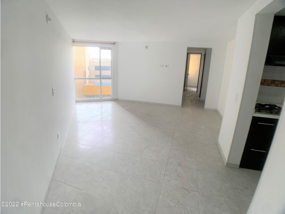 Apartamento en  Ciudad Bolivar RAH CO: 23-807