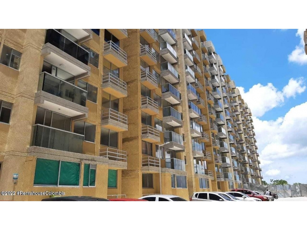 Apartamento en  Puerta Dorada S.G  23-1551