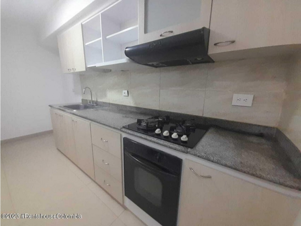 Apartamento en  Valle del Lili RAH CO: 24-575