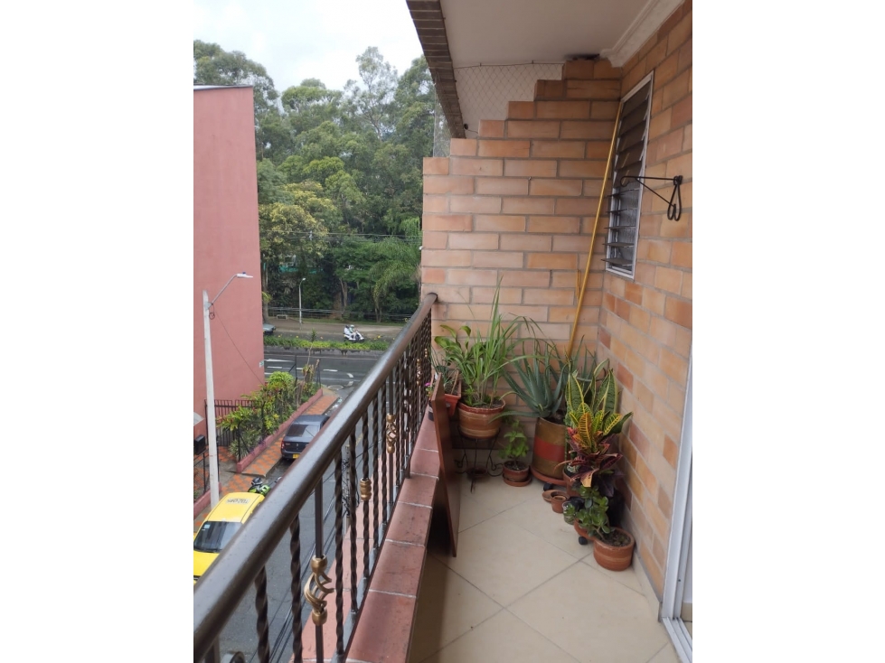 VENDO APARTAMENTO SIMON BOLIVAR ITAGUI PH 4 PISO $280.000.000