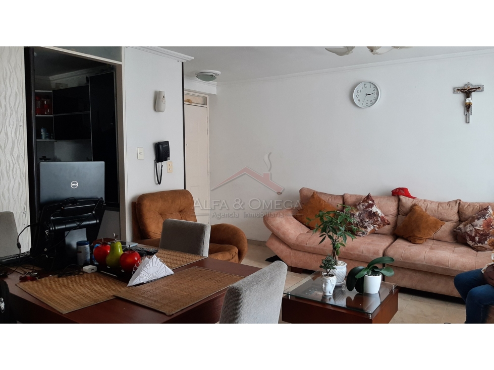 IBAGUÉ - VENTA DE APARTAMENTO INTERIOR EN BOSQUE LARGO