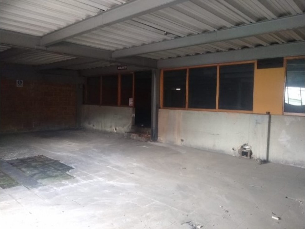 BODEGA EN ARRIENDO EN BOGOTA-Puente Aranda 1.500 M2