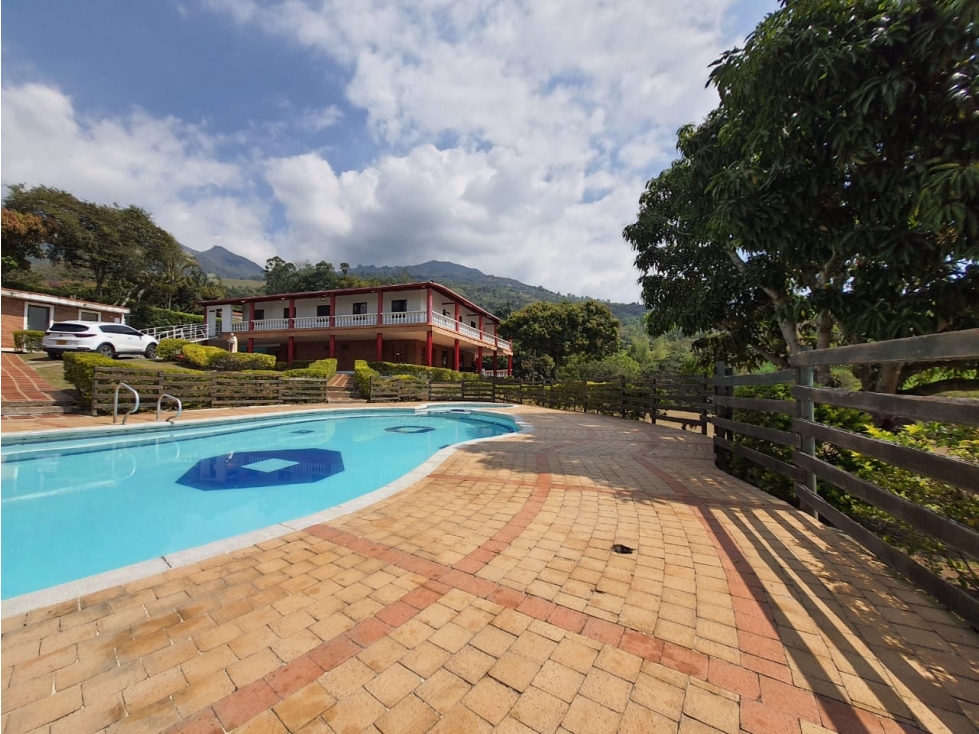 Alquiler de Finca de Recreo por fines de semana en Copacabana