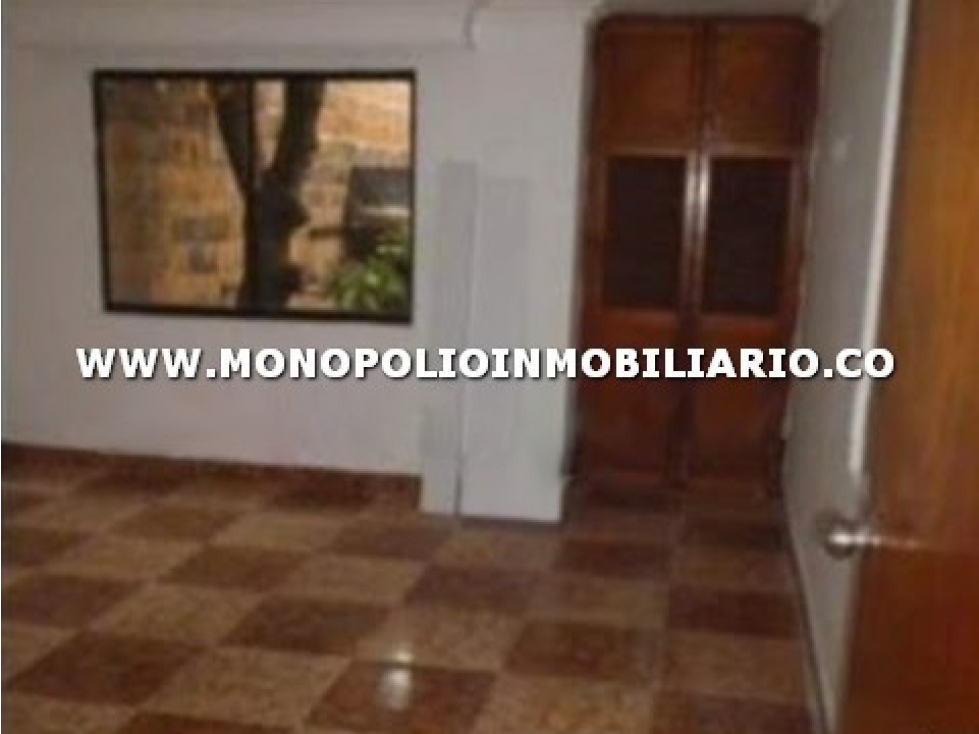 APARTAMENTO EN VENTA - SECTOR MANRIQUE CENTRAL COD: 25577