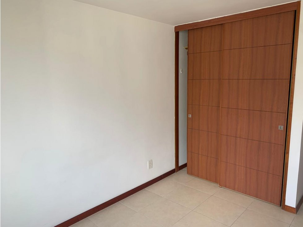 MARAVILLOSO APARTAMENTO RENTA - BOSQUES DE ZUÑIGA, ENVIGADO COD: 20063