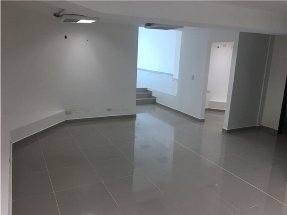 LOCAL COMERCIAL EN VENTA - SANTA MARTA