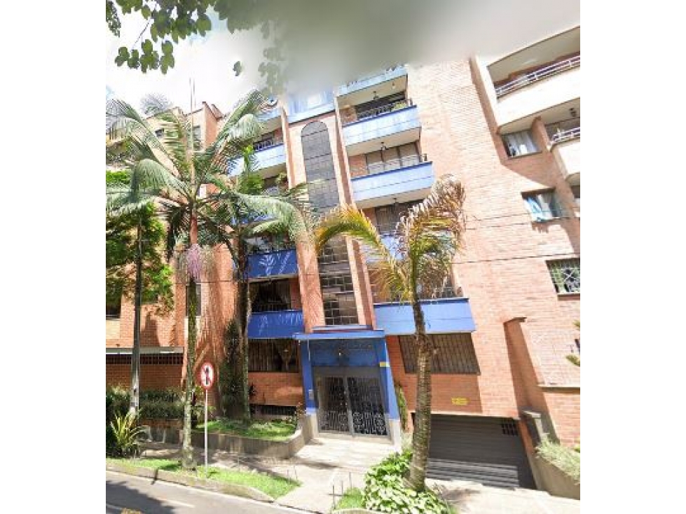 APARTAMENTO EN VENTA 1° PISO  FLORESTA