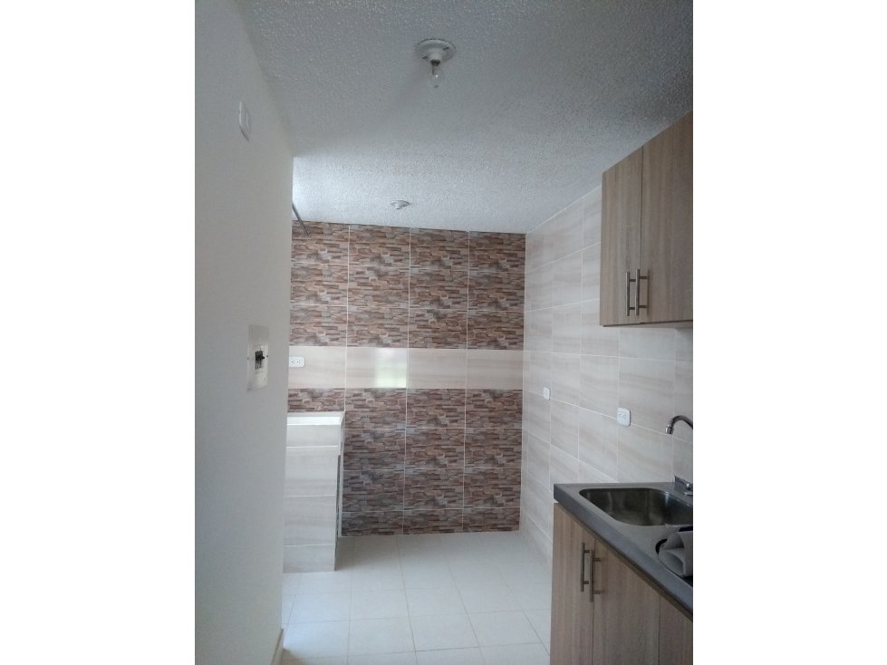 Se vende o arrienda apartamento Alborada Real 1 T7403