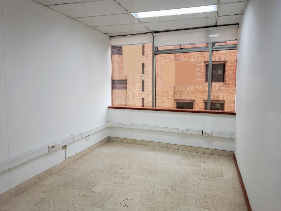 6569083MA Venta de oficina en Milla de oro, el Poblado