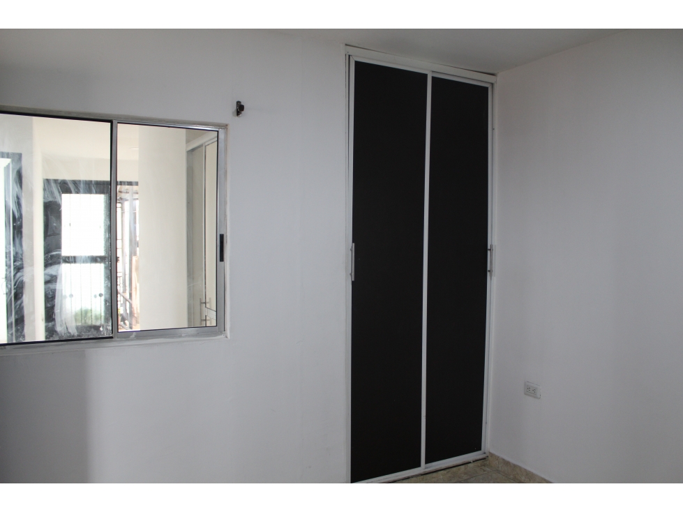 Arriendo apartamento 4to piso en el barrio el Jardin, Cali