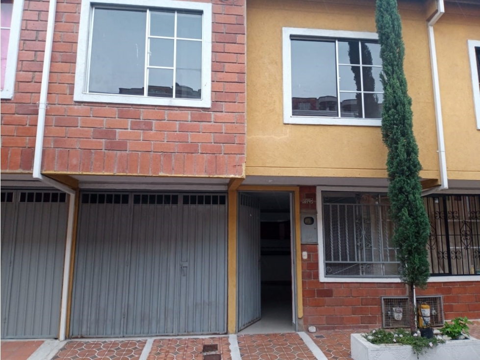 CASA EN VENTA EN SAN FERMIN 1 JARDINES DE COAVICONSA BUCARAMANGA