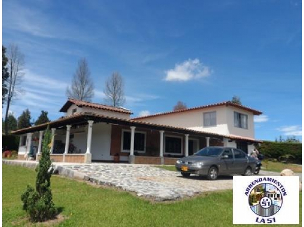 FINCA VENTA SANTA ELENA VEREDA BARRO BALNCO