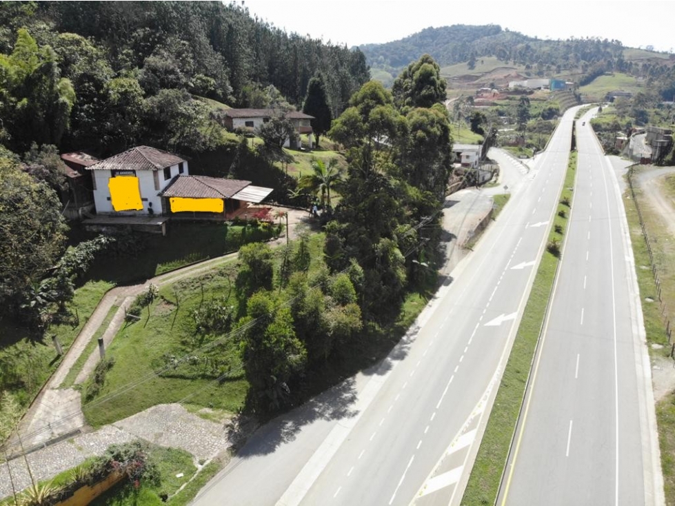 Vendo Lote Industrial para Bodega en la zona franca de Caldas