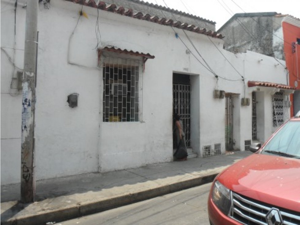 VENDO CASA EN  GETSEMANI