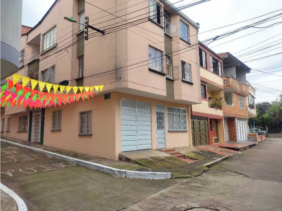 APARTAMENTO EN VENTA PRIMER PISO / BARRIO SANTA MARIA /BUCARAMANGA