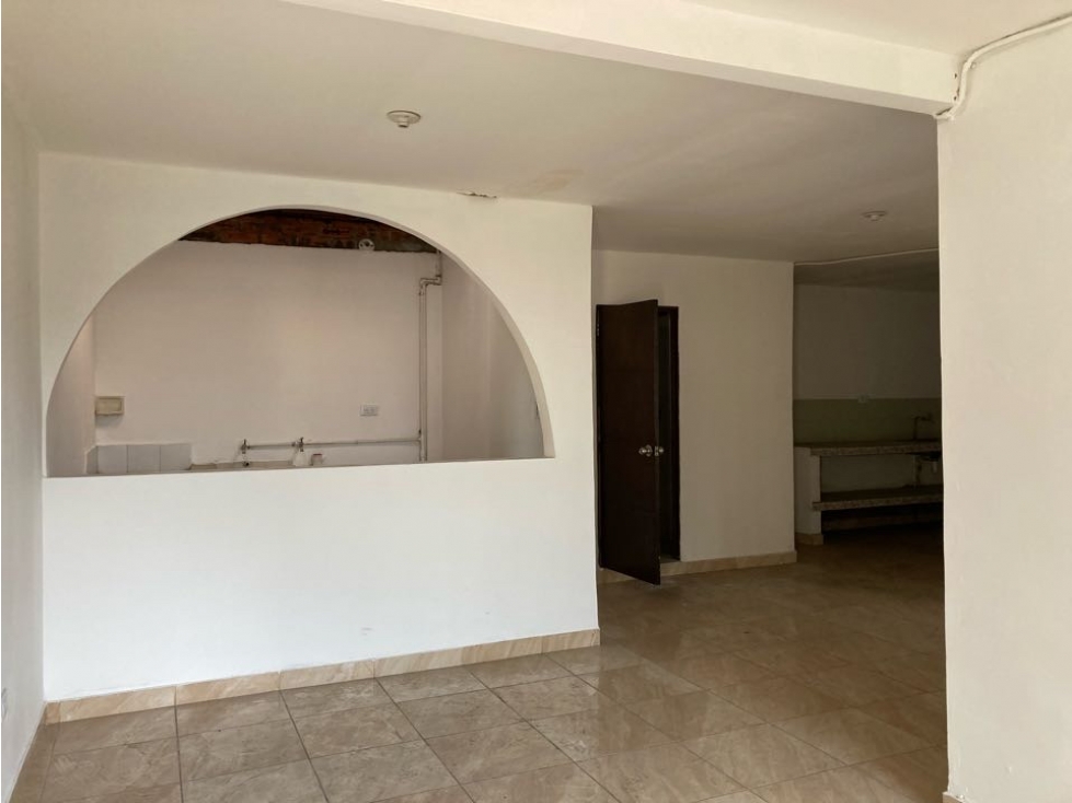 Apartamento en alquiler, barrio San Judas