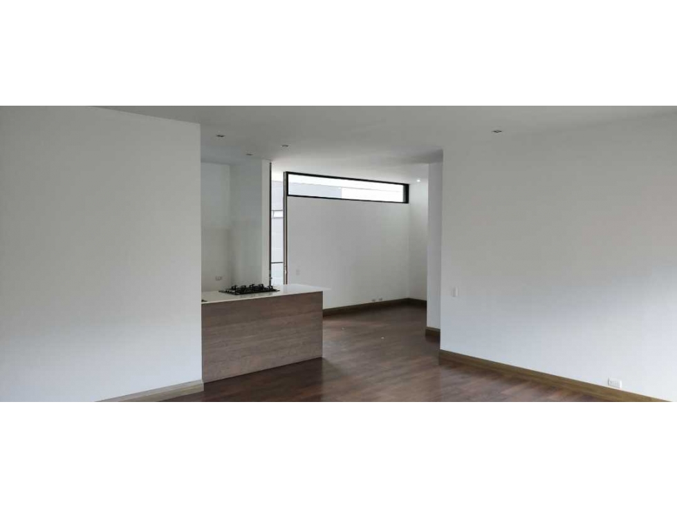 Apartamento en arriendo sector poblado San Lucas