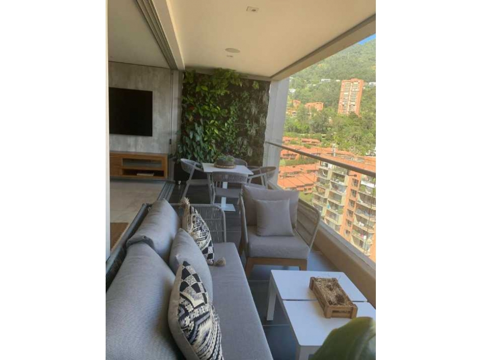 APARTAMENTO EN VENTA EL POBLADO