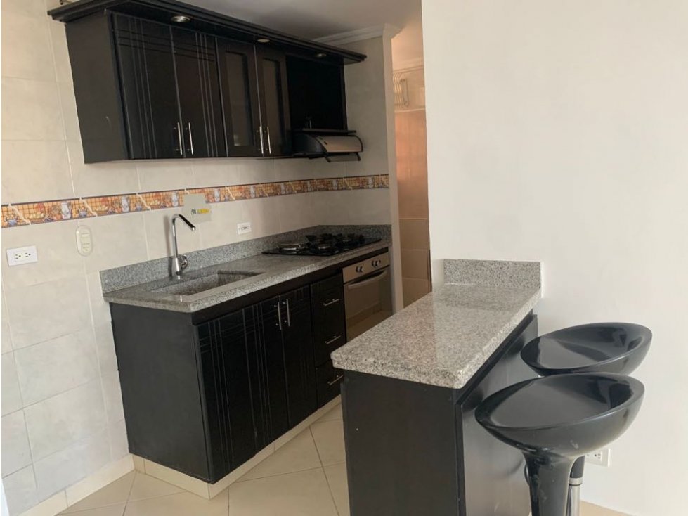 Apartamento en venta en San Javier cerca a La estación .