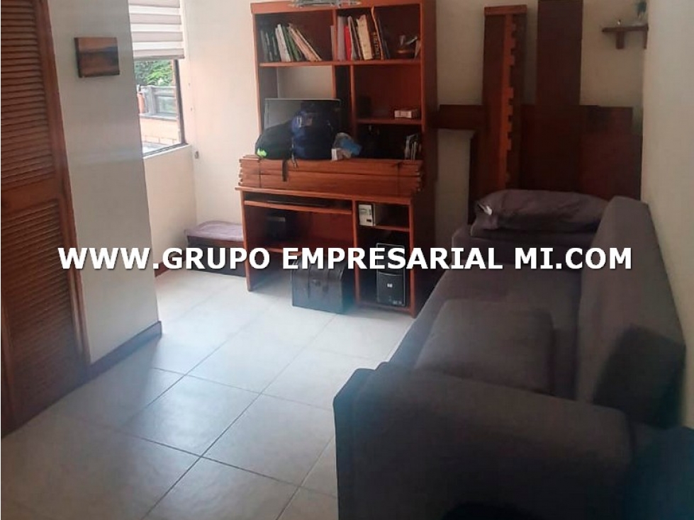 APARTAMENTO EN VENTA - SECTOR LAS LOMAS, EL POBLADO COD: 27067