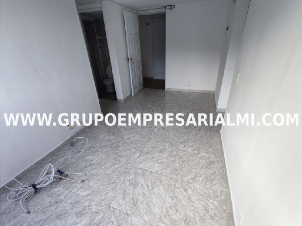 APARTAMENTO EN VENTA - SECTOR LAS MARGARITAS, ROBLEDO COD: 27567