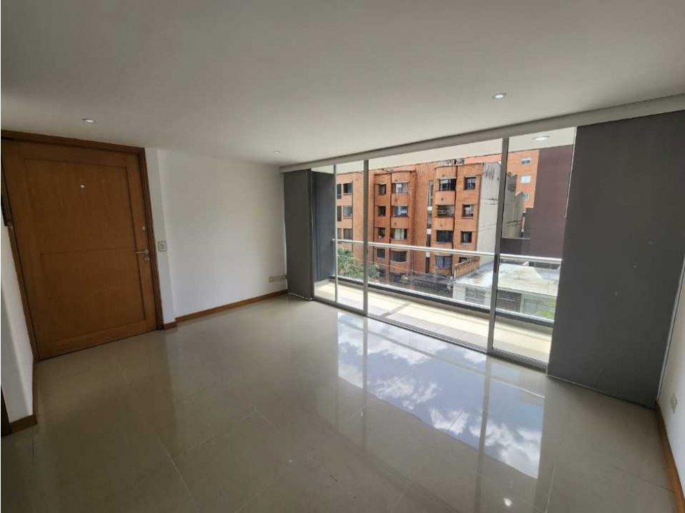 Apartamento para la venta en conquistadores