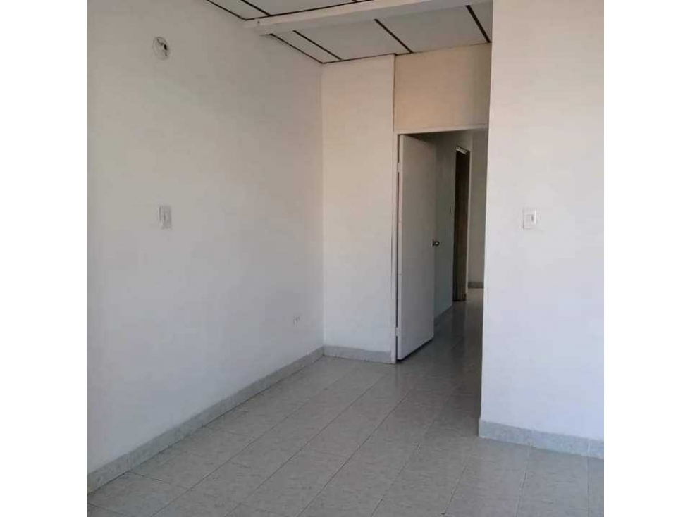 ARRIENDO APARTAMENTO PARA OFICINAS